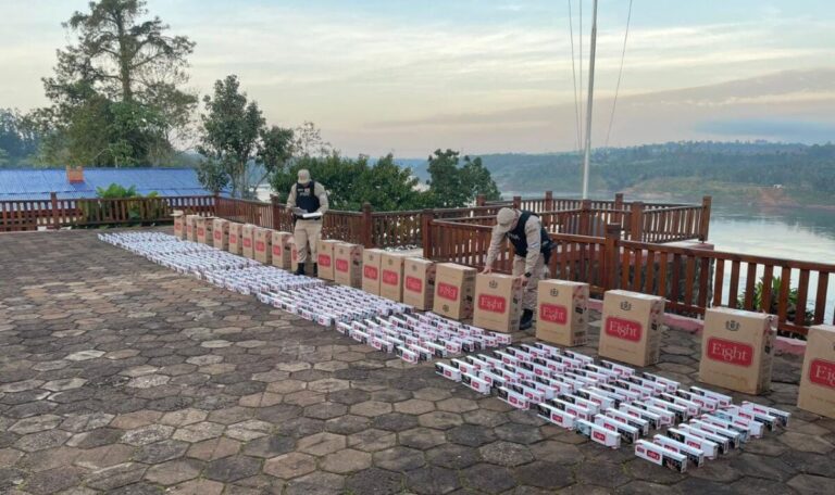 Prefectura secuestró 20.000 atados de cigarrillos valuados en 3 millones de pesos en Eldorado