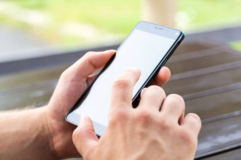 Según informe, más del 80% de la población posadeña utiliza internet y celulares