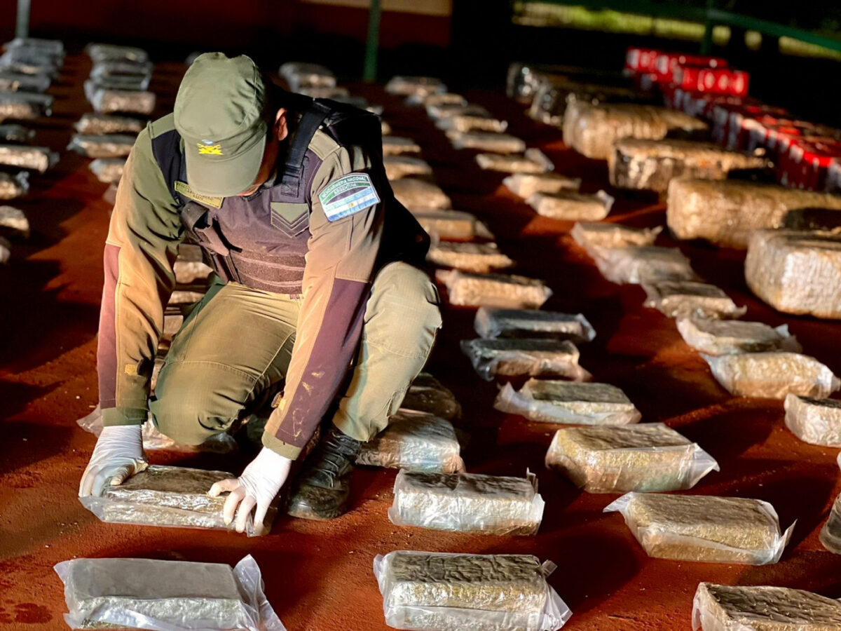 Descubrieron marihuana en un cargamento de yerba mate en Wanda
