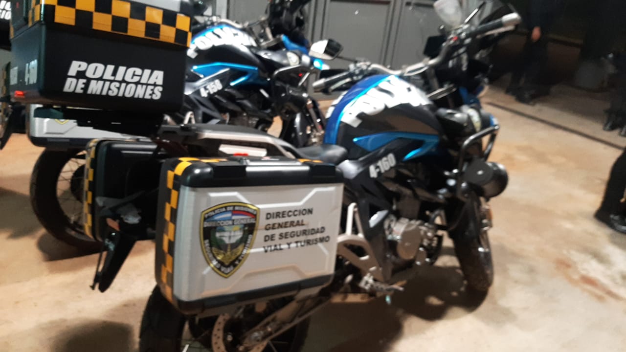 La Policía de Misiones incorpora motocicletas para reforzar la seguridad vial