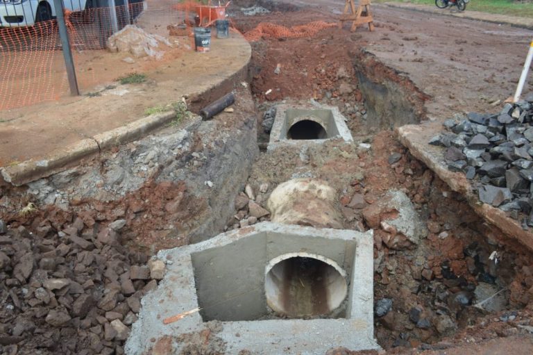 Posadas: concretan obras de saneamiento en el barrio El Progreso