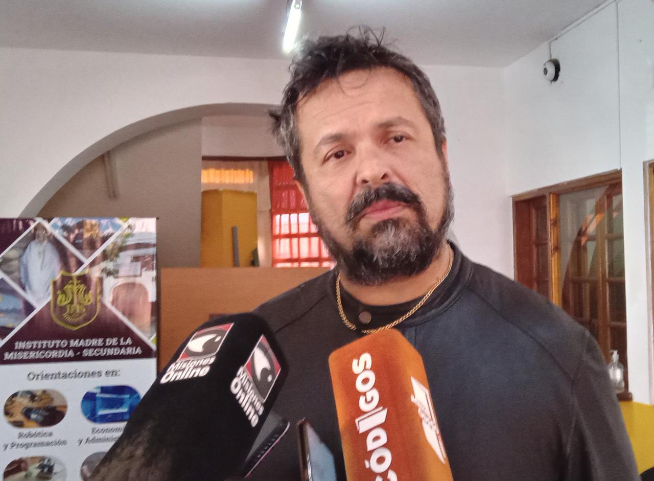 ALEJANDRO (2)