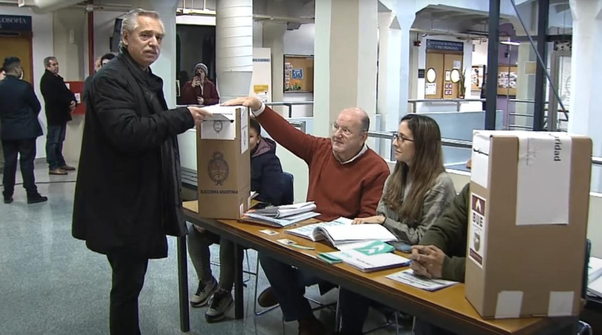 PASO 2023: Alberto Fernández celebró los 40 años de democracia e instó a los argentinos a votar