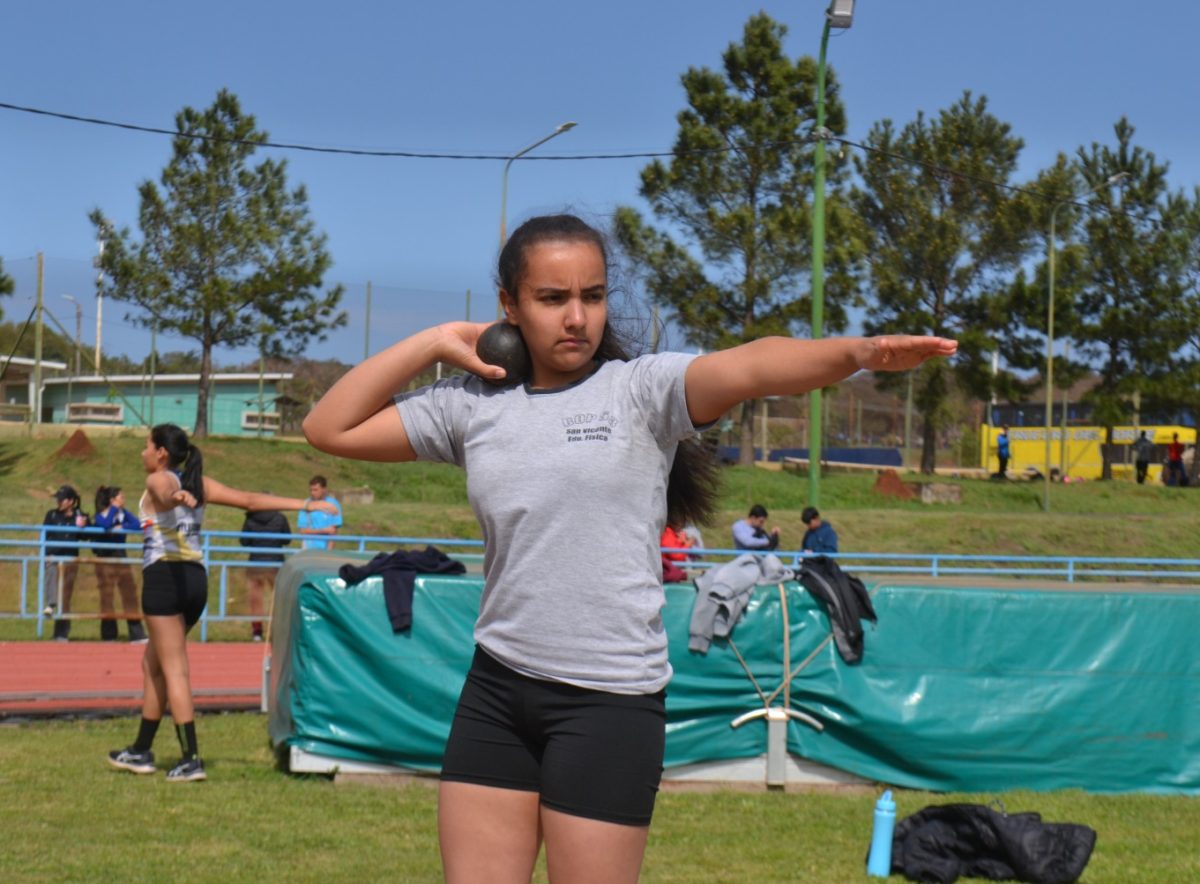 Juegos Deportivos Misioneros: la final de atletismo fue una fiesta en la pista del Cepard