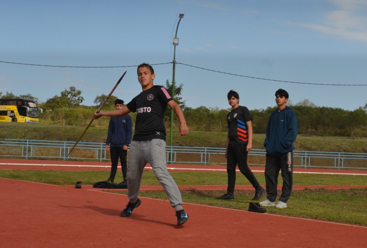 Juegos Deportivos Misioneros: la final de atletismo fue una fiesta en la pista del Cepard