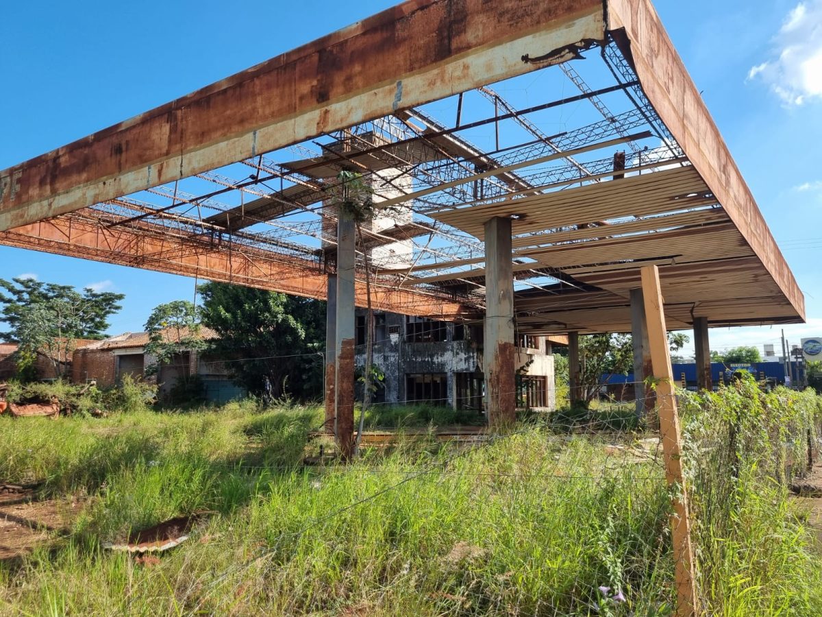 Vecinos de la chacra 31 solicitaron la intervención de la Defensoría del Pueblo por un predio abandonado