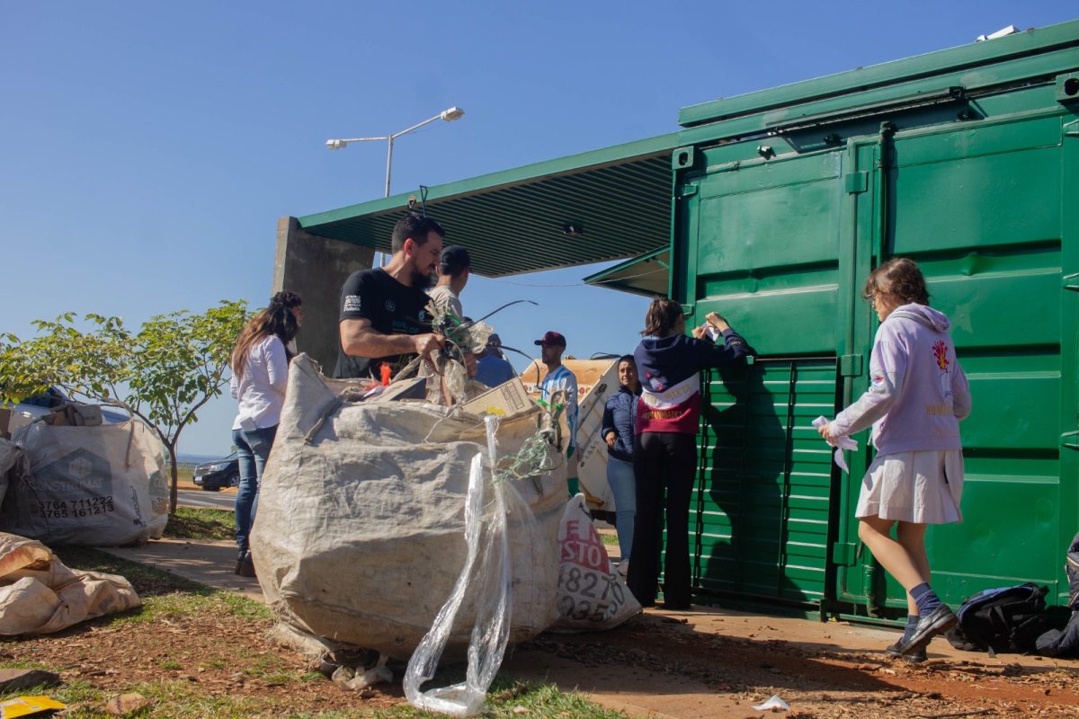 Estudiantina Ecológica: empezó la competencia de recolección de residuos reciclables