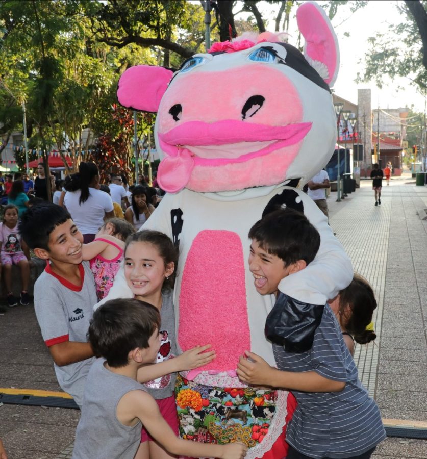 Gurises Black 20231 - 1