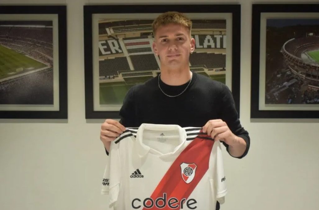 Mastantuono firmó su primer contrato con River y tiene una cláusula de 30 millones