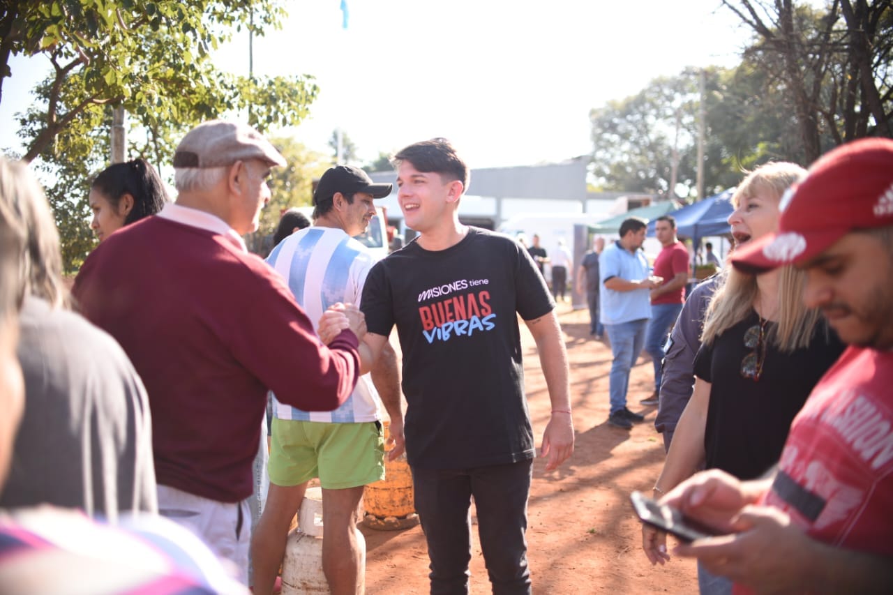 Vecinos de la chacra 248 accedieron a los precios bajos del Mercadito Solidario 2 4 - Mercadito Solidario 2 - 3