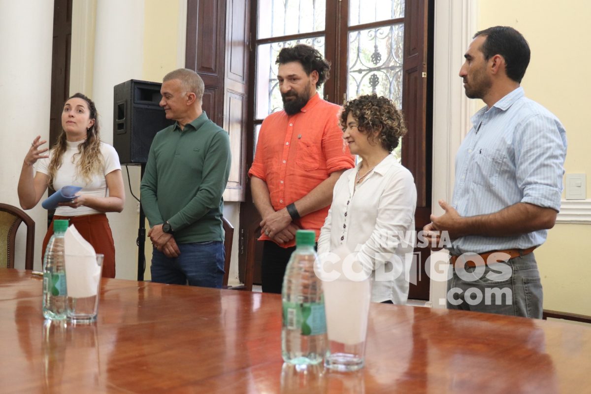 Unos 30 estudiantes de Córdoba participaron de las pasantías de Sanidad Animal en Misiones 1 2 - Pasantias AGRO 2 - 1