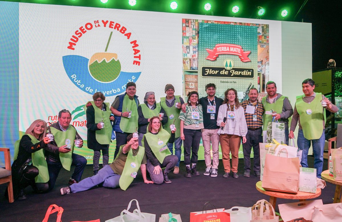 cebadores de yerba mate - 1