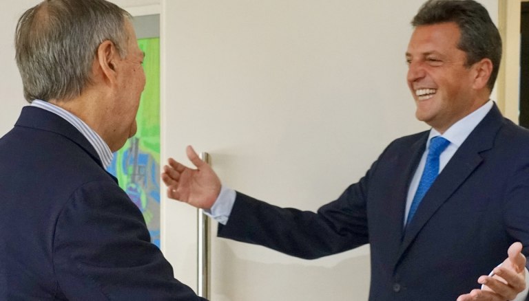 Massa promete armar un Gabinete con radicales y peronistas del PRO