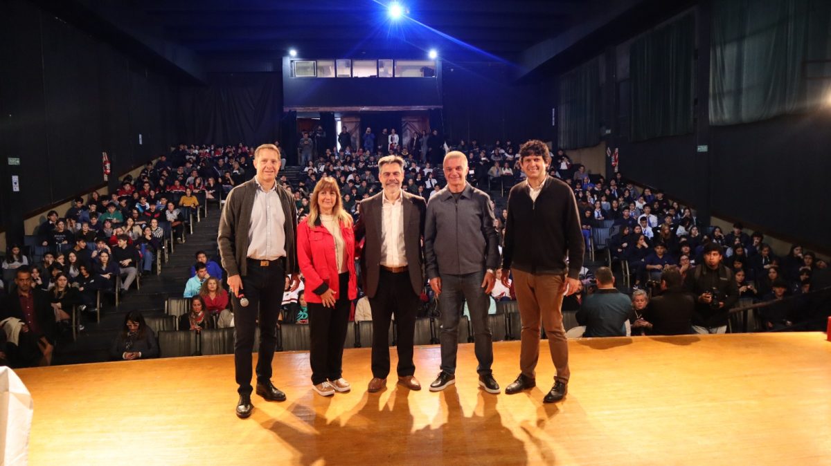 Capacitaron a estudiantes sobre consumo problemático de alcohol, marihuana y otras sustancias