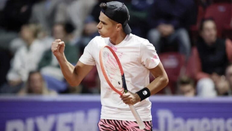 Tenis: Federico Coria subió 14 posiciones con su victoria en el Challenger de Szczecin