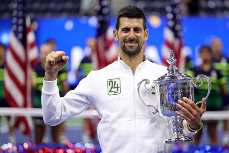 Djokovic barrió a Medvedev en sets corridos y alcanzó los 24 Grand Slams de Margaret Court