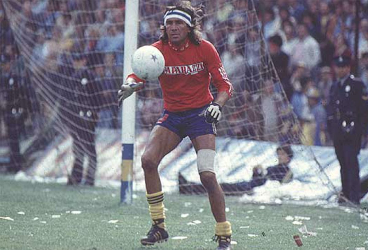 El ex arquero Hugo Orlando Gatti tendrá su propia estatua en La Bombonera