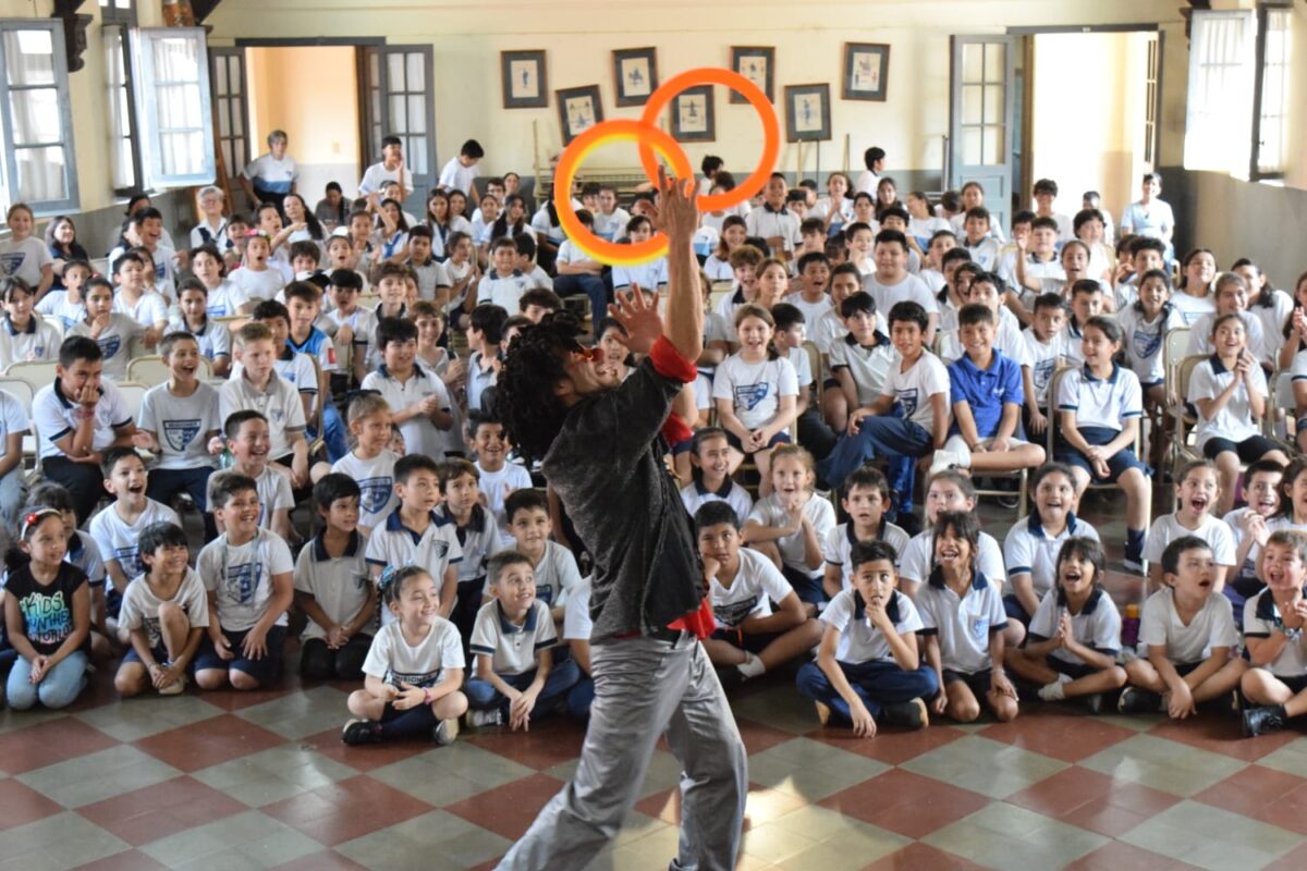 Gurises Escuela Fraternidad4 - 1