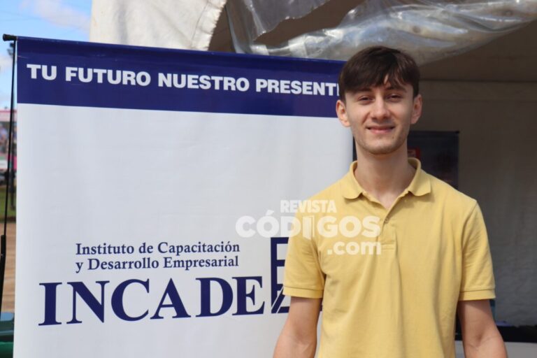 El INCADE presentó su oferta académica a los estudiantes en la Expo Posadas Ciudad Universitaria