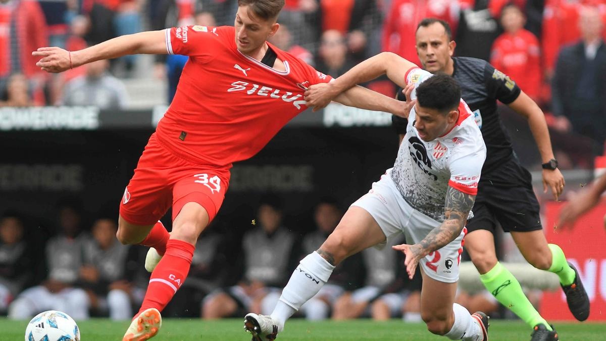 Independiente e Instituto empataron en Avellaneda