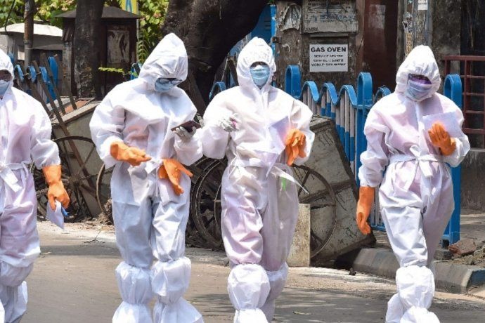 Alerta en el mundo por un brote del virus letal Nipah en India
