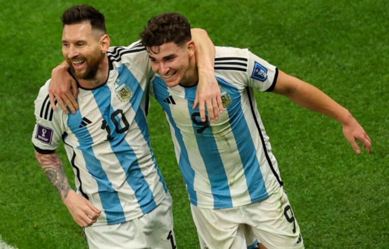Messi y Julián Álvarez nominados a los premios The Best de la FIFA