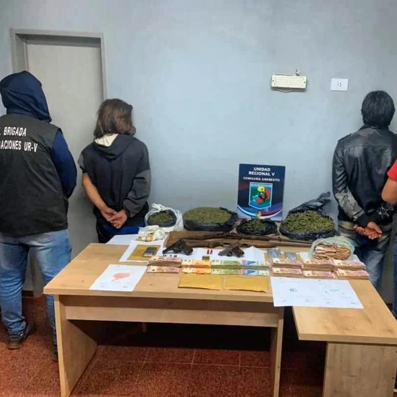 Narcokioscos Policia de Misiones 4 - 5