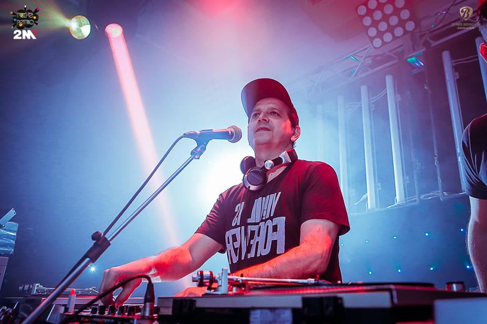 Vuelve la "noche retro" a Posadas