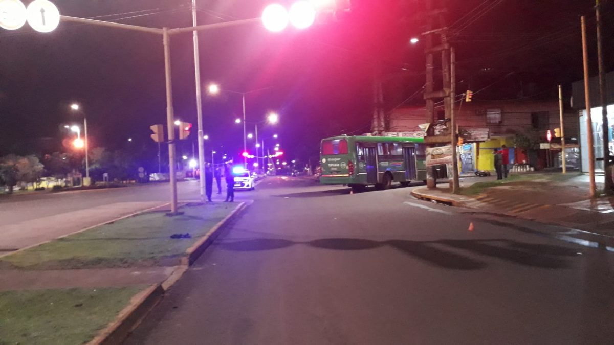 Motociclista terminó herido tras un choque con un colectivo en Posadas
