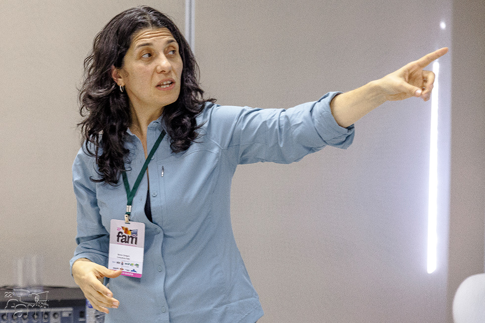 Silvina Obregon - 33
