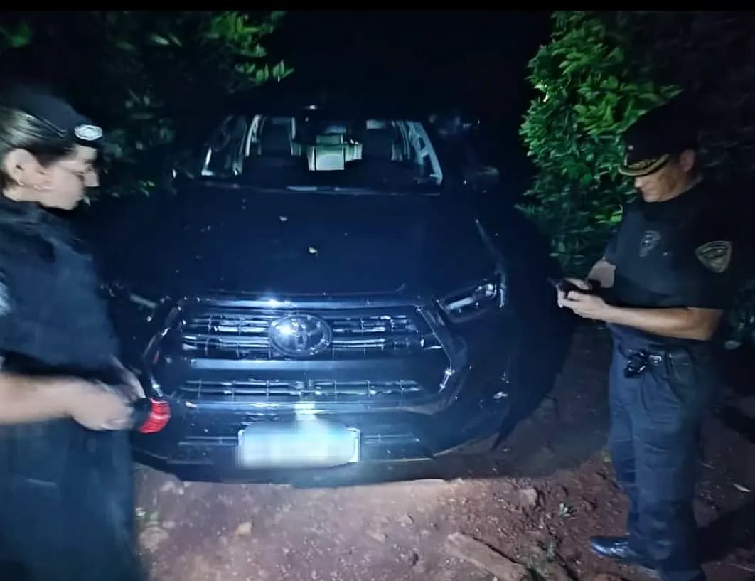 Agentes de inteligencia recuperaron en Misiones tres vehículos robados en otras provincias 2 4 - autos recuperados 2 - 3