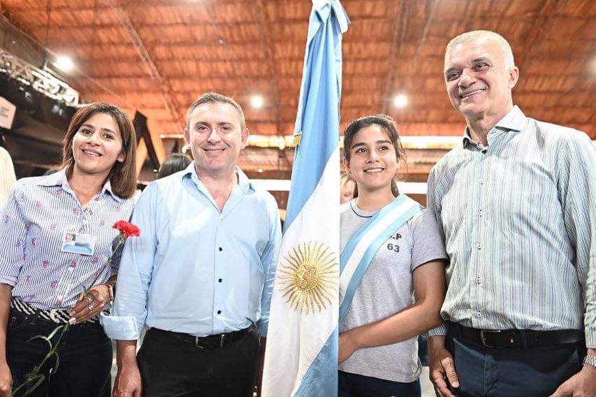 Campo Grande cerró su Festival Provincial del Docente y fue sede central del acto por Día del Maestro