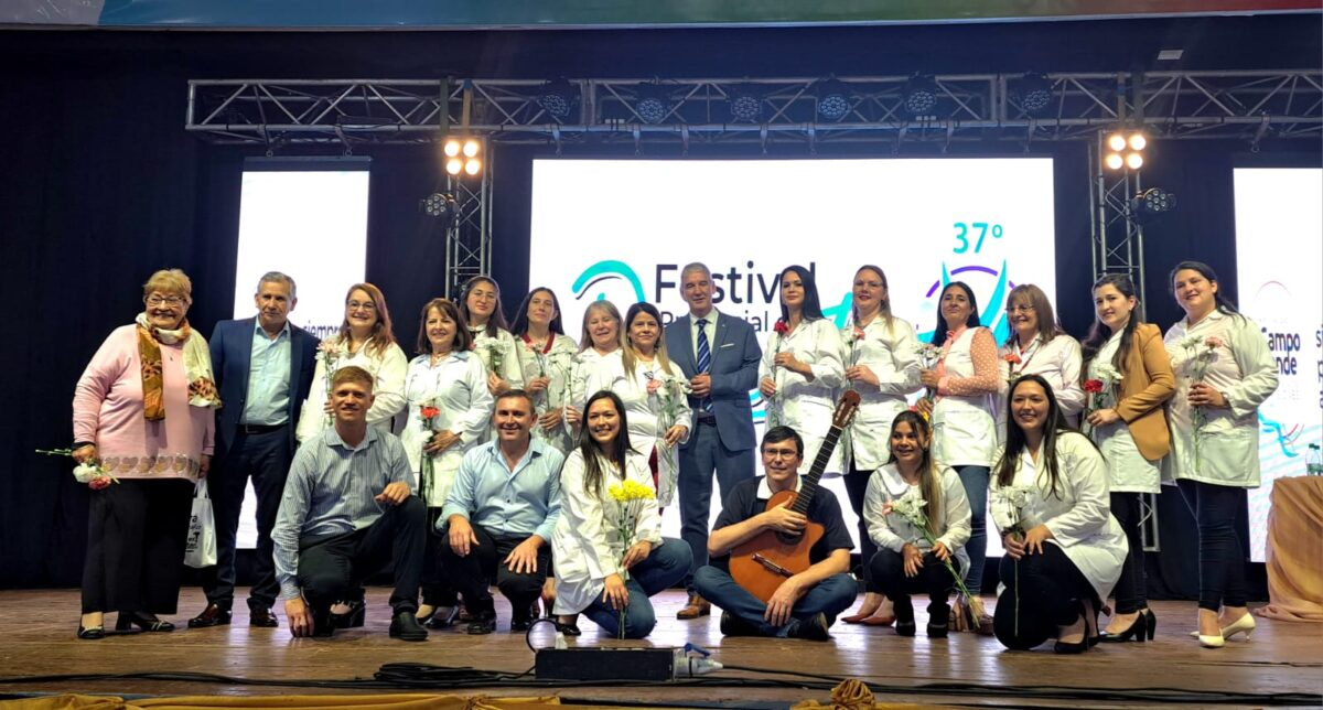 Campo Grande cerró su Festival Provincial del Docente y fue sede central del acto por Día del Maestro