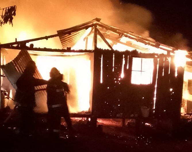 Incendio provocó la destrucción total de una casa en Fracrán