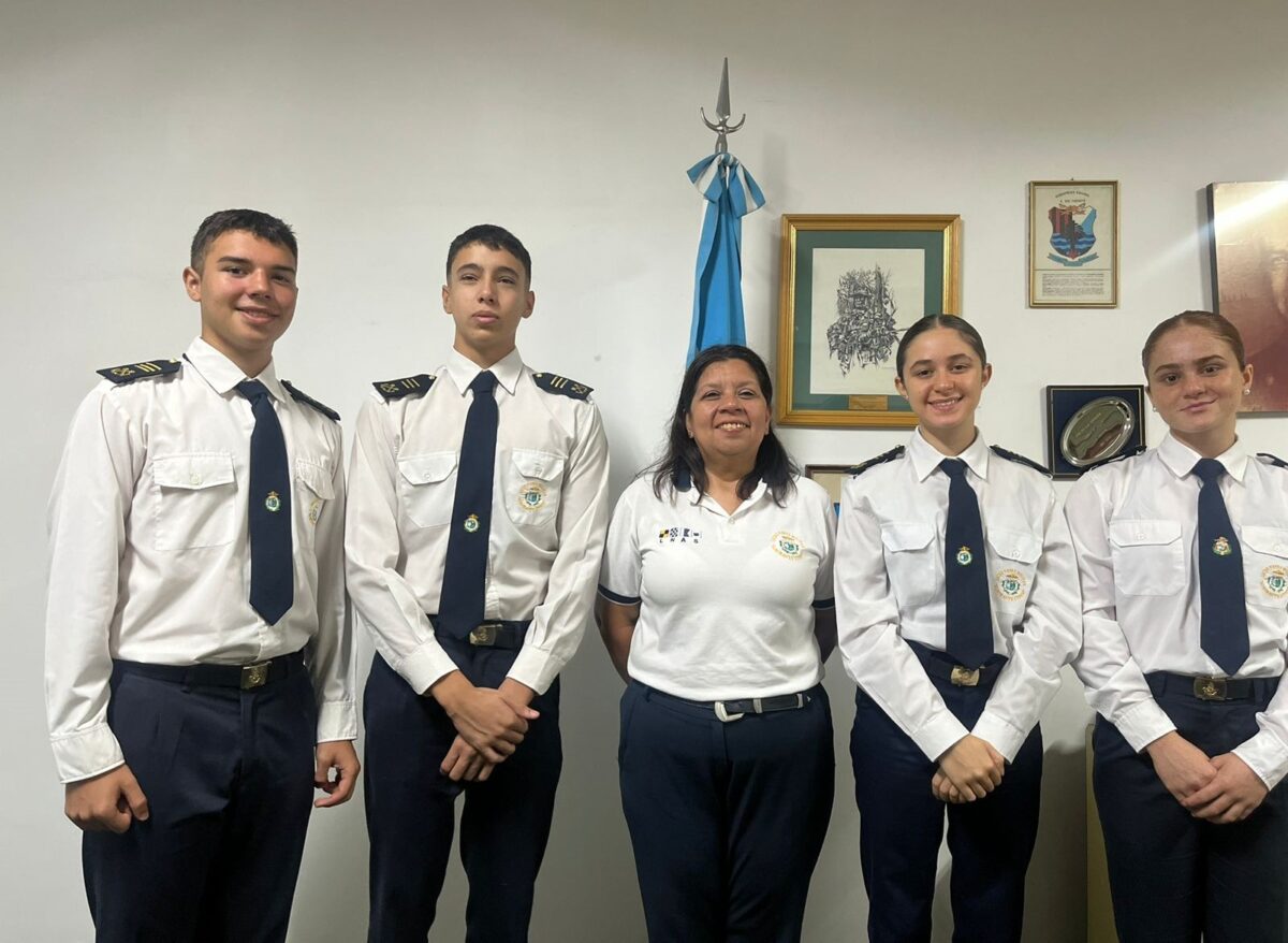 Un simulador de navegación, el objetivo del Liceo Naval con el Bono Estudiantil