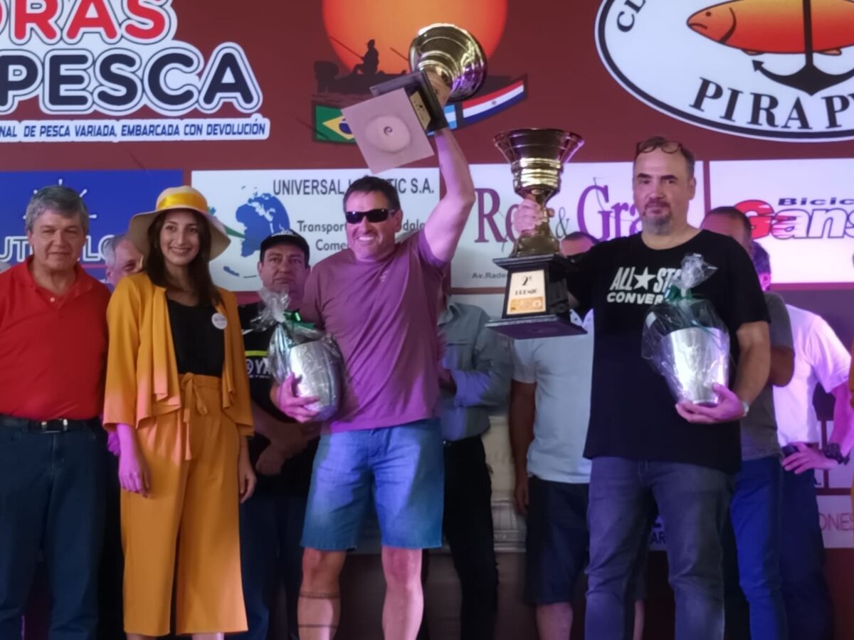 La dupla de Diego Flach y "Choli" Schmalko se quedó con el premio máximo de las 20 Horas de Pesca del Pira Pytá