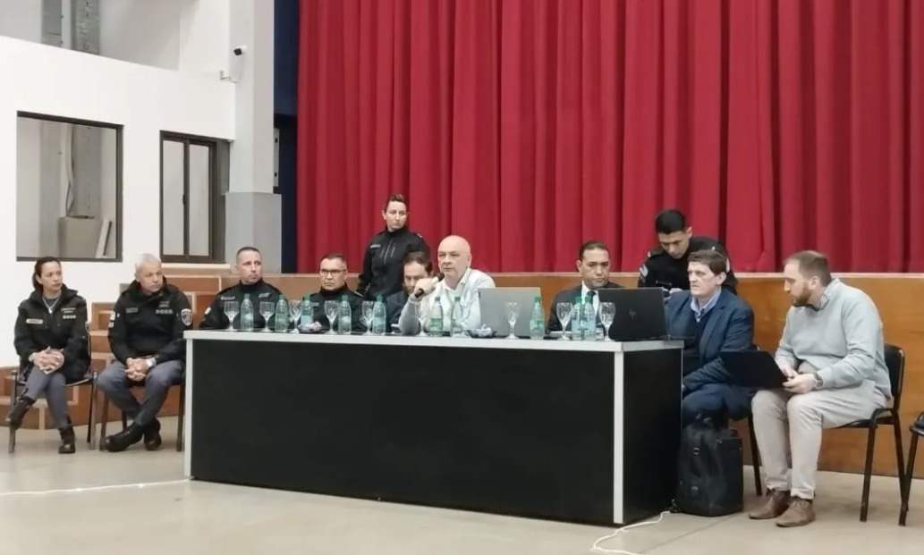 El Gobierno Provincial llegó a un acuerdo salarial con la Policía y Penitenciarios