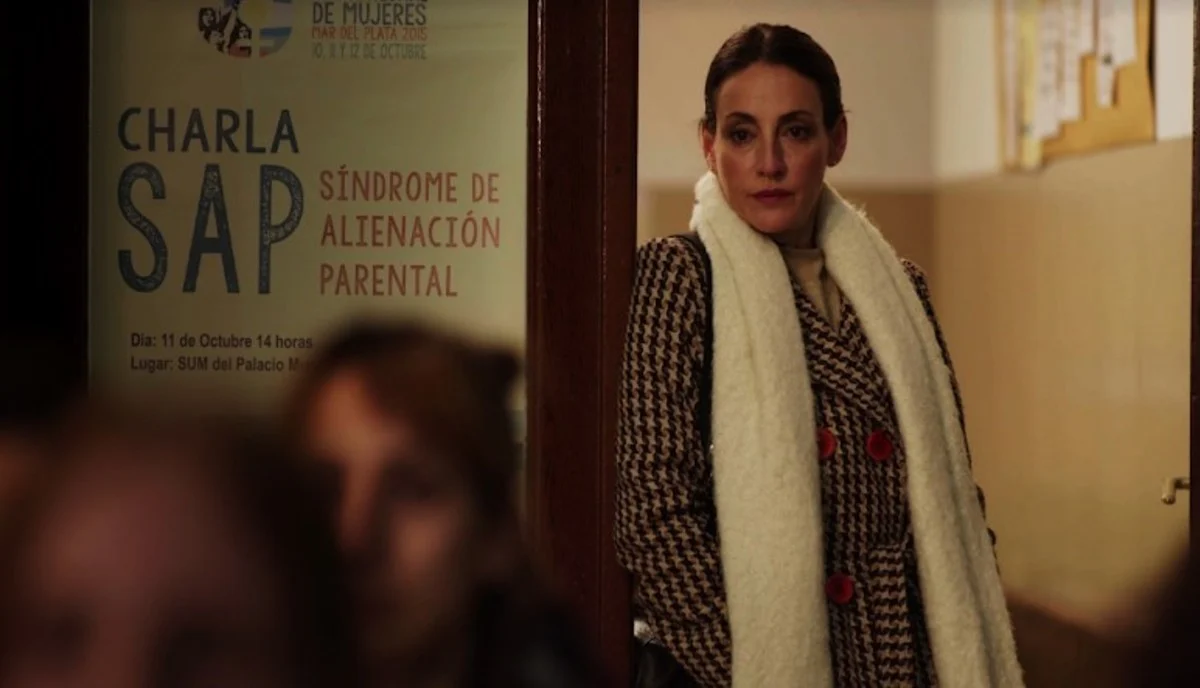 Algo incorrecto pelicula - 1