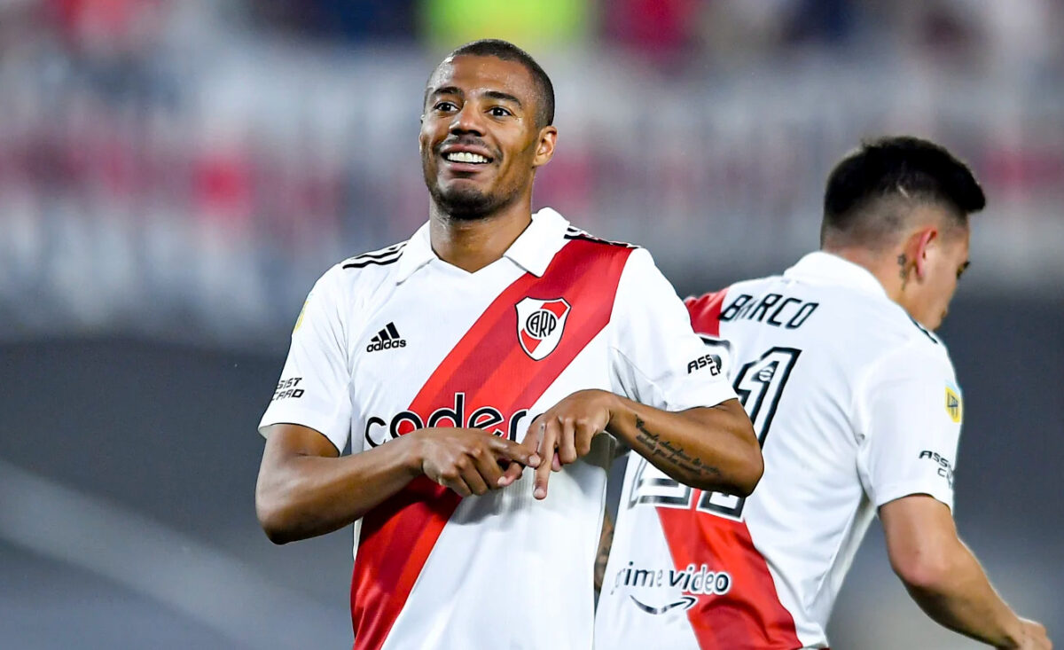 Se lesionó Nicolás de la Cruz y podría ser baja ante Independiente