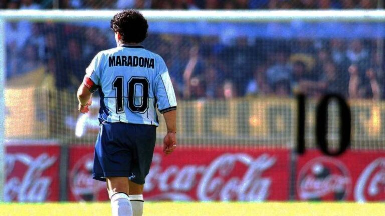 Diego Armando Maradona cumpliría 63 años