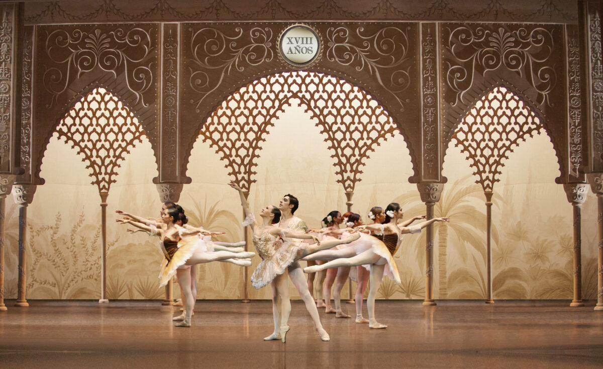 El Ballet Clásico celebra su 18° aniversario con una triple presentación en el Teatro Lírico
