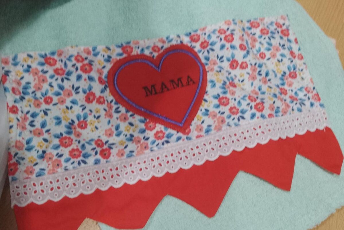 Fomentan en Posadas el emprendimiento a través de la industria textil 3 6 - IMG 20231018 WA0052 - 5