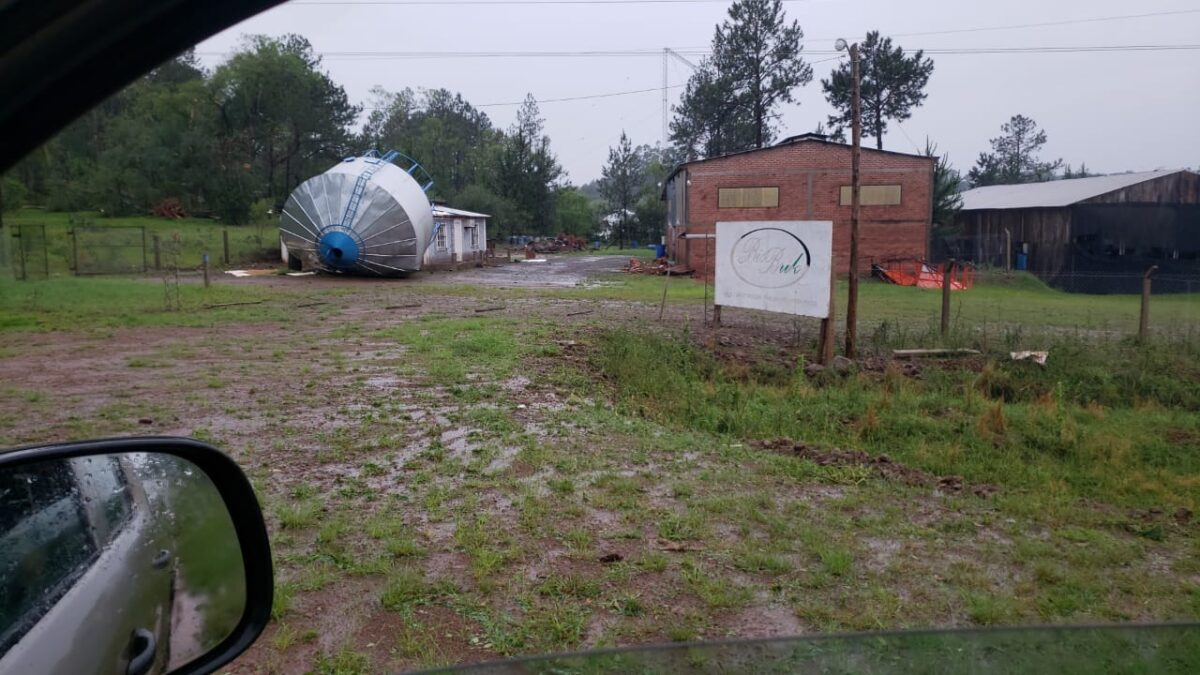 Temporal causó destrozos en Salto Encantado y unas 100 familias fueron afectadas