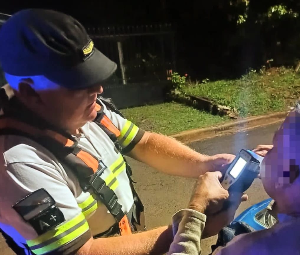 Incautaron mas de 80 vehiculos y detuvieron a 30 personas 3 - 3