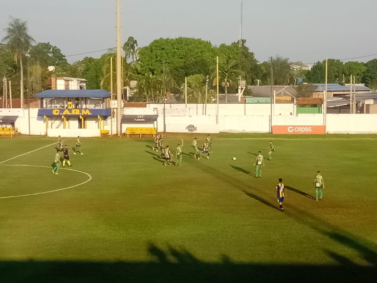 Mitre venció a La Picada en el inicio del Regional Amateur