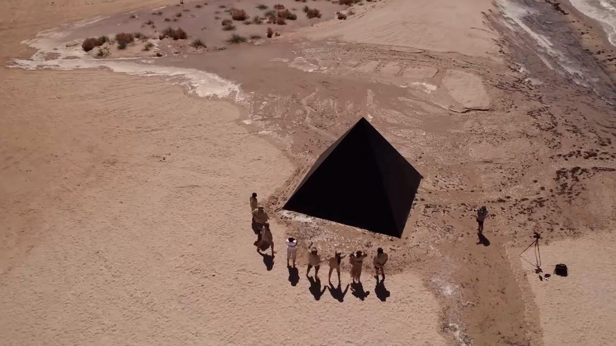 Fanáticos escucharon a Pink Floyd durante un eclipse y los registraron en un documental