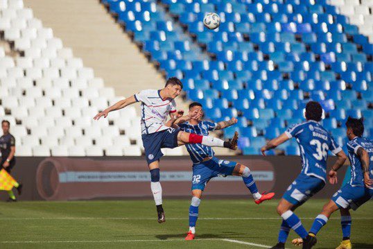 San Lorenzo perdió y se aleja de la zona de clasificación a la Copa Libertadores