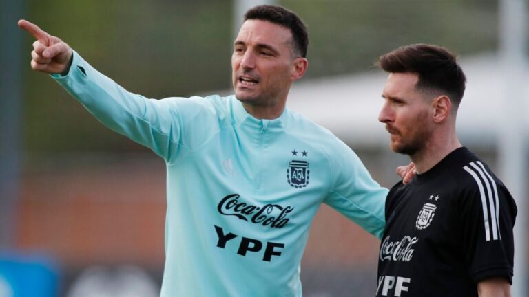 Scaloni define el once para enfrentar a Perú, pero Messi sigue en duda