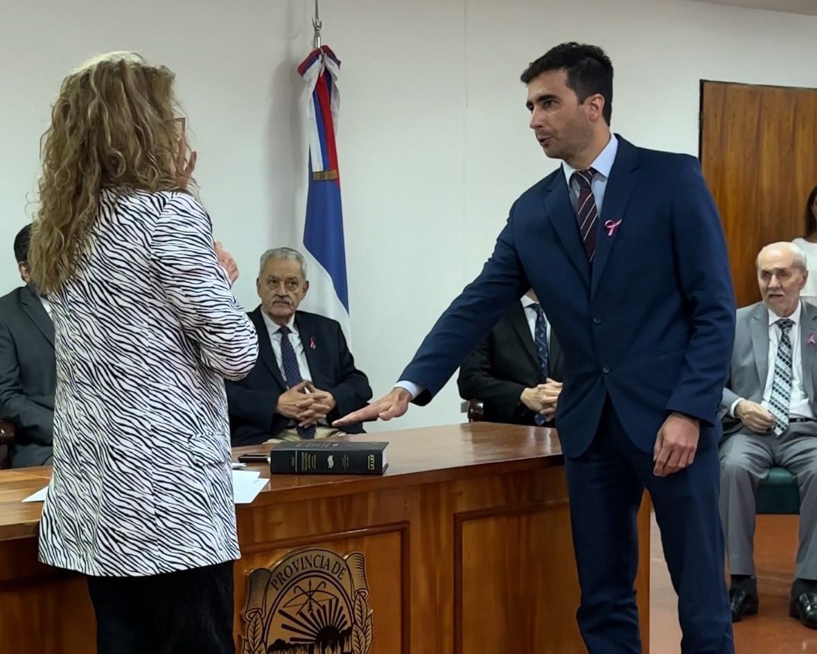 Toma de juramento para cubrir cargos en el Poder Judicial en 6 localidades misioneras