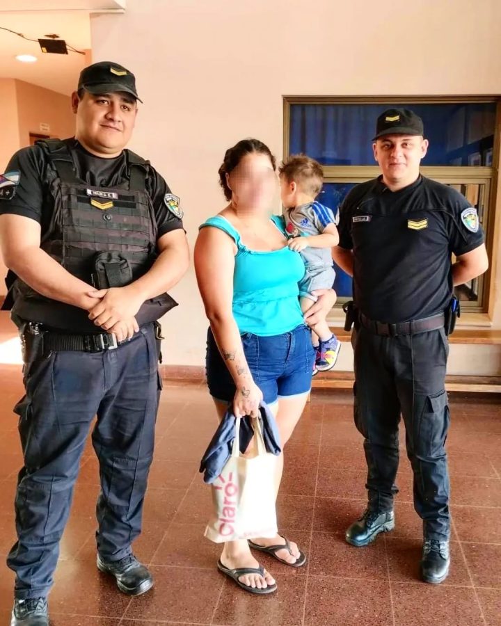 auxiliaron a dos bebes en situaciones de emergencia 2 - 7